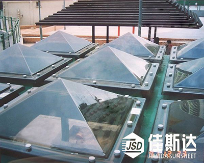 1563428217.jpg PC板采光罩屋面.jpg